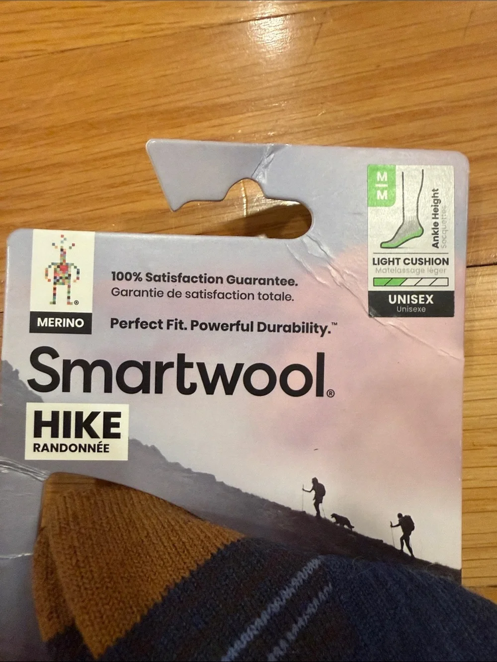 NWT smartwool unisex hiking socks size medium.